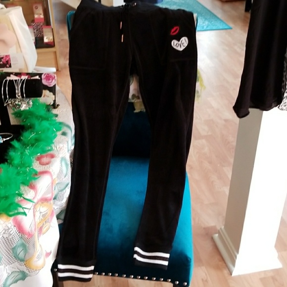 Betsey Johnson velour pants - Picture 3 of 7
